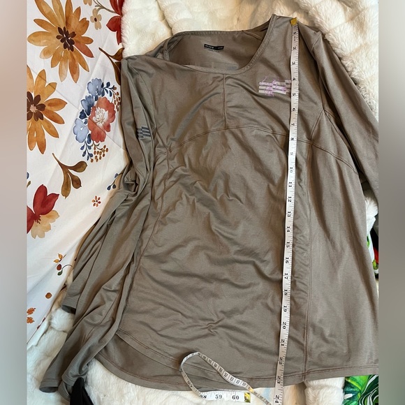 Janji x M. Erdenebayar Women XXL/3XL Mocha Brown Long Sleeve Running Shirt Horse - Picture 6 of 13